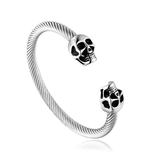 Mens Gothic Skull Twisted Thread Bracelet in Silver